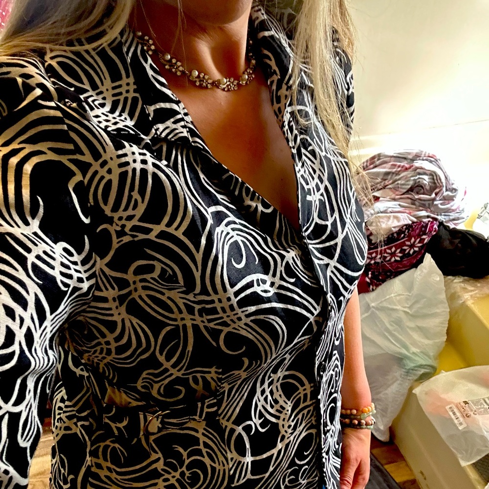Black and white linen button down womens size XL by Marina Luna. flawless